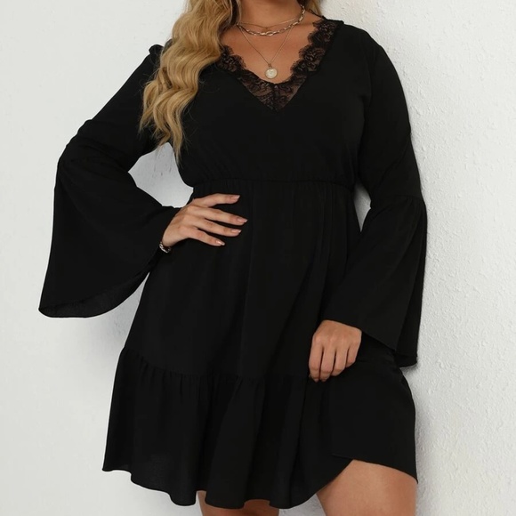 Plus Lace Bell Sleeve Ruffle Dress - Picture 5 of 5
